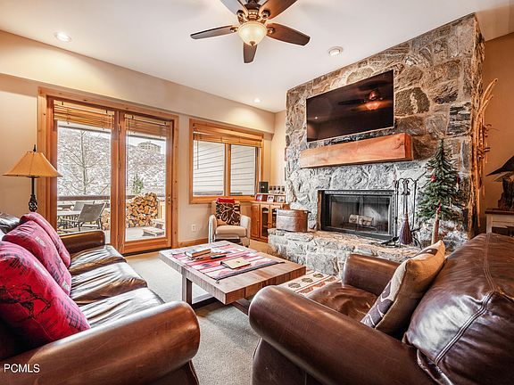 3rd image of 2100 Deer Valley Dr #406