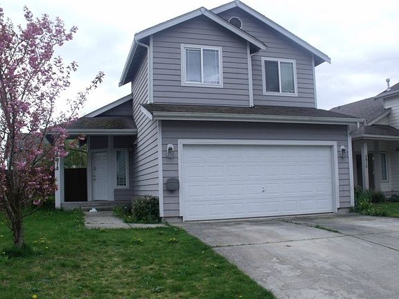 5th image of 3918 152nd Street Ct E