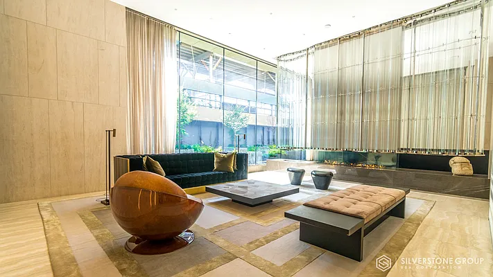 Rented by Silverstone Group USA Corp. | media 28