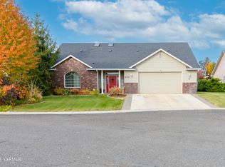 8703 Webster Ave, Yakima, WA 98908