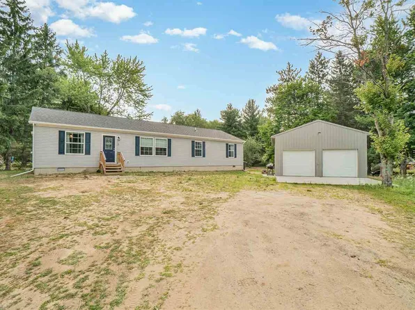 8414 Sturgeon Ave, Midland, MI 48642