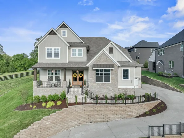 3209 Cherry Jack Ln, Thompsons Station, TN 37179