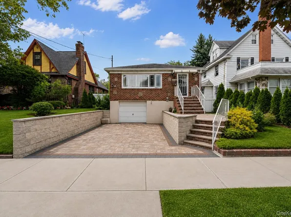 13945 227th Street, Laurelton, NY 11413