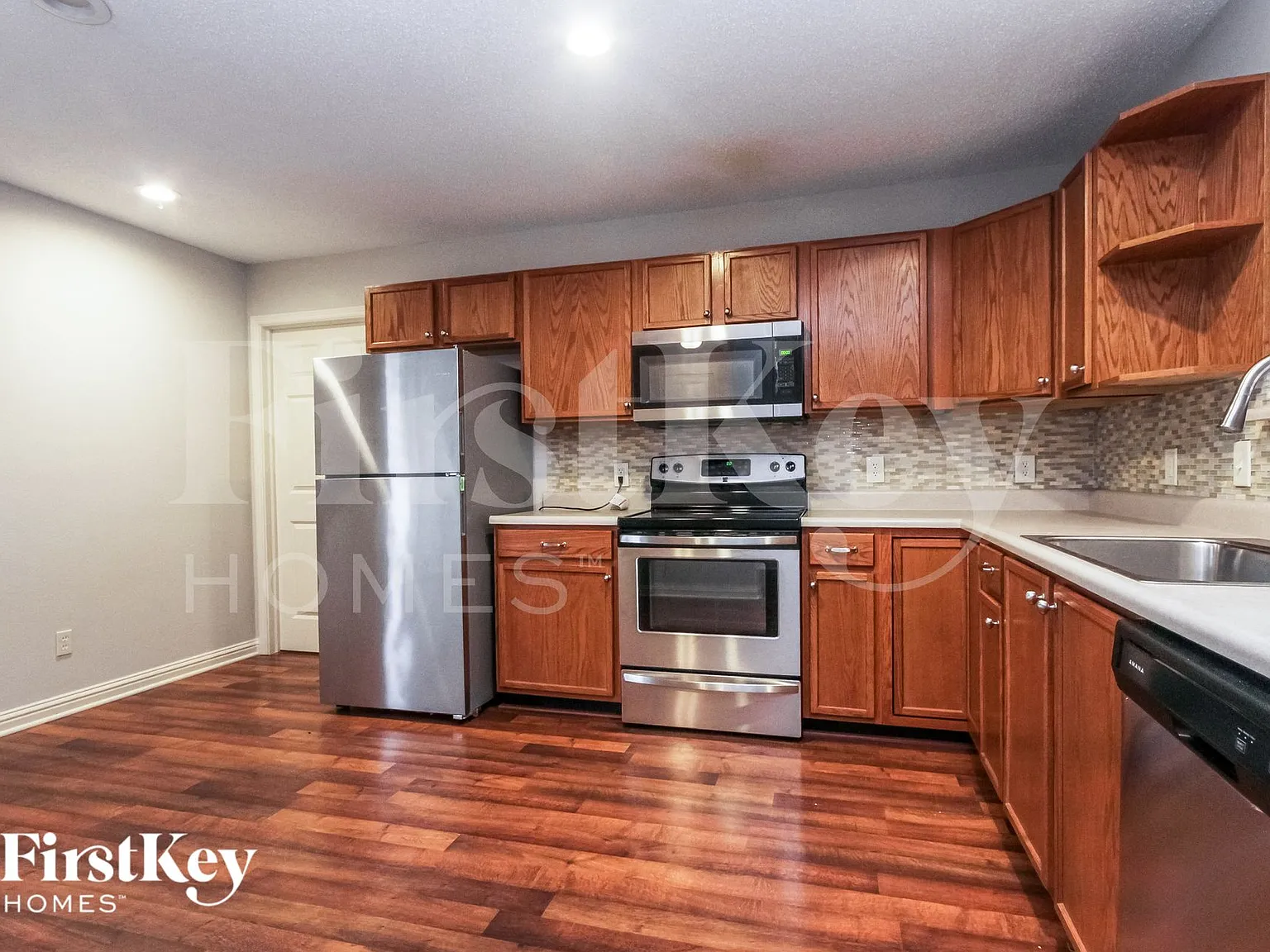 3 bed, 2.0 bath, 1302 sqft, $1,775 — Photo 4