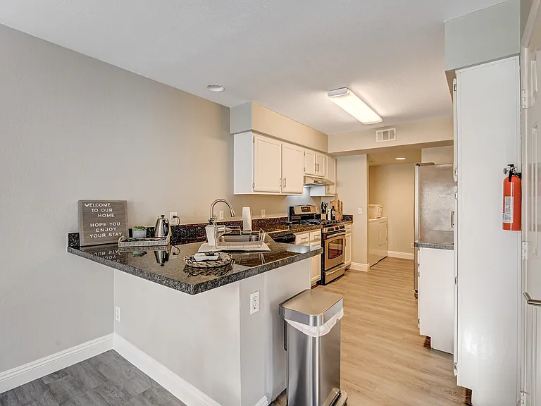 2808 Crystal Lantern Dr — Photo 15