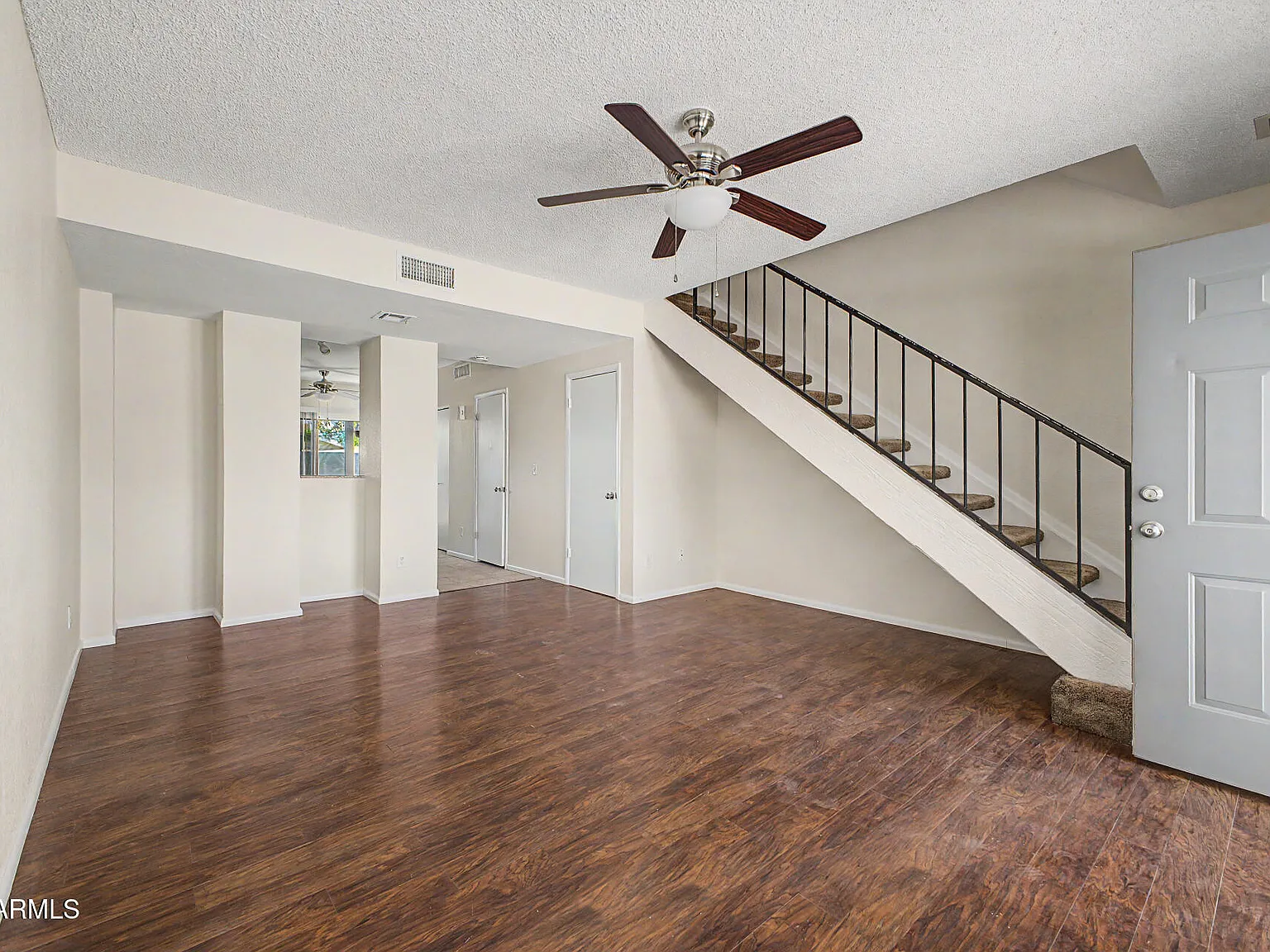 2 bed, 2.5 bath, 1223 sqft, $1,350 — Photo 1