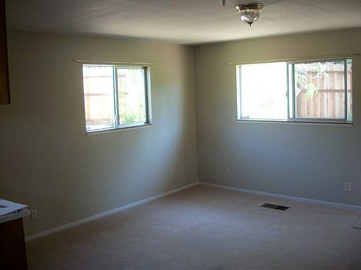 2nd image of 350 Minahen St