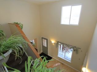 1542 E Granada Dr, Sandy, UT 84093