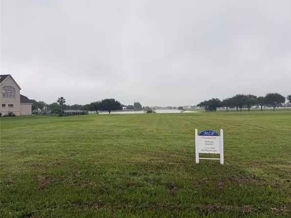 6035 Blackberry Cove Ln, Richmond, TX 77469