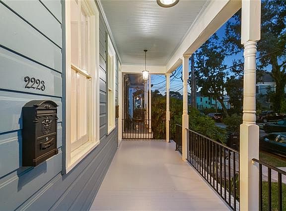 2nd image of 2223 General Pershing St