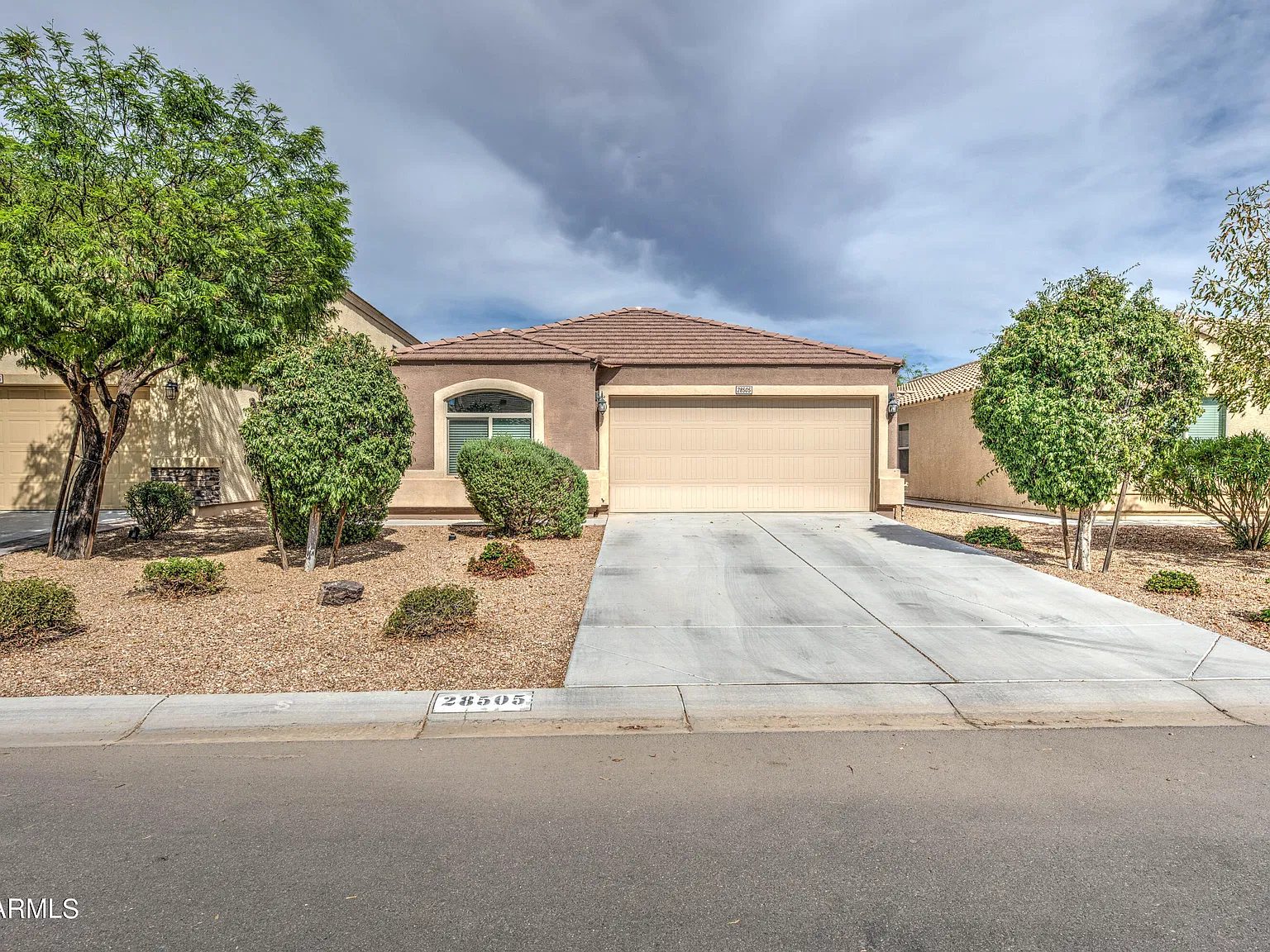 3 bed, 2.0 bath, 1472 sqft, $1,795 — Photo 1
