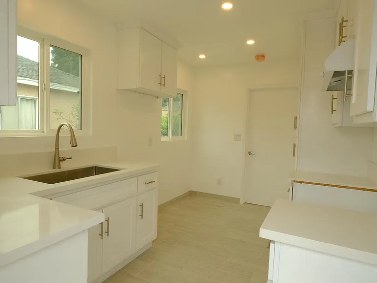 3332 Norton Ave #B — Photo 2