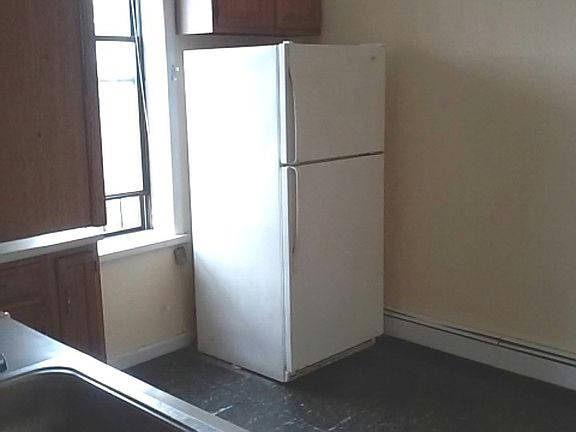 2nd image of 19920 32nd Ave APT 1L