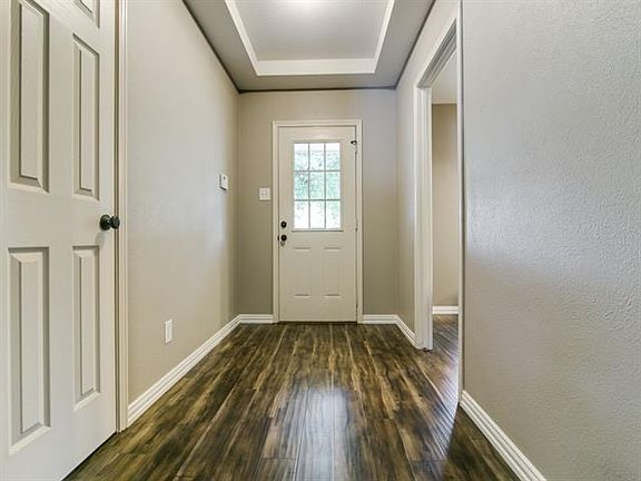 4th image of 3506 Syracuse Dr