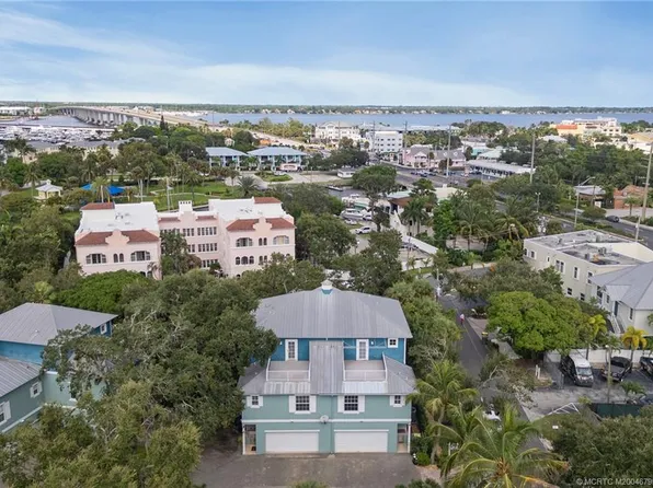 608 SW Cleveland Ave, Stuart, FL 34994