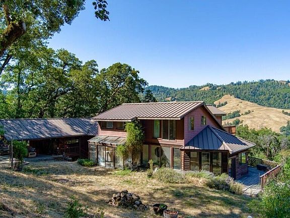 5th image of 3830 Thomas Rd