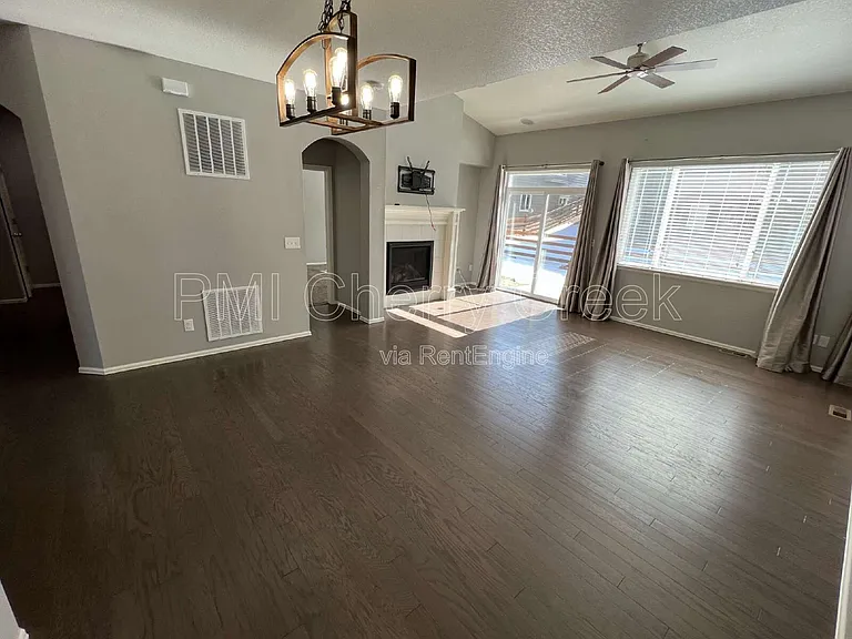 22472 E Union Cir — Photo 20
