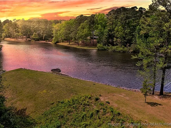 2853 Skye Dr, Fayetteville, NC 28303