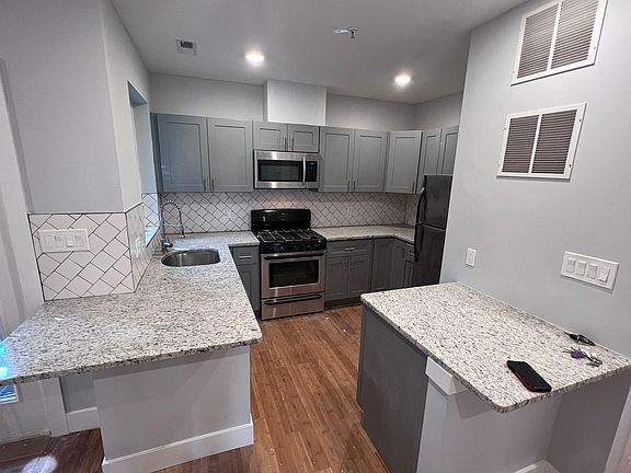 5th image of 1778 Frankford Ave APT 101