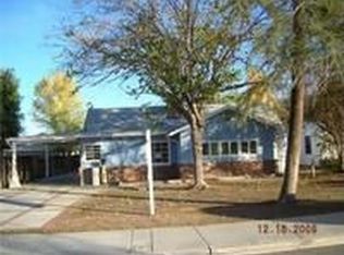383 W 6th St, San Jacinto, CA 92583