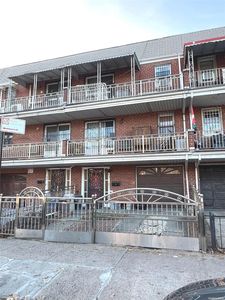 51-16 Junction Boulevard, Flushing, NY, 11373