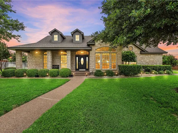 1135 Waverly Dr, Hewitt, TX 76643
