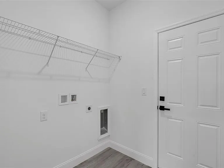 2211 SW 153rd Pl — Photo 33