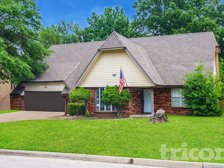 6623 S 93rd East Ave — Photo 1