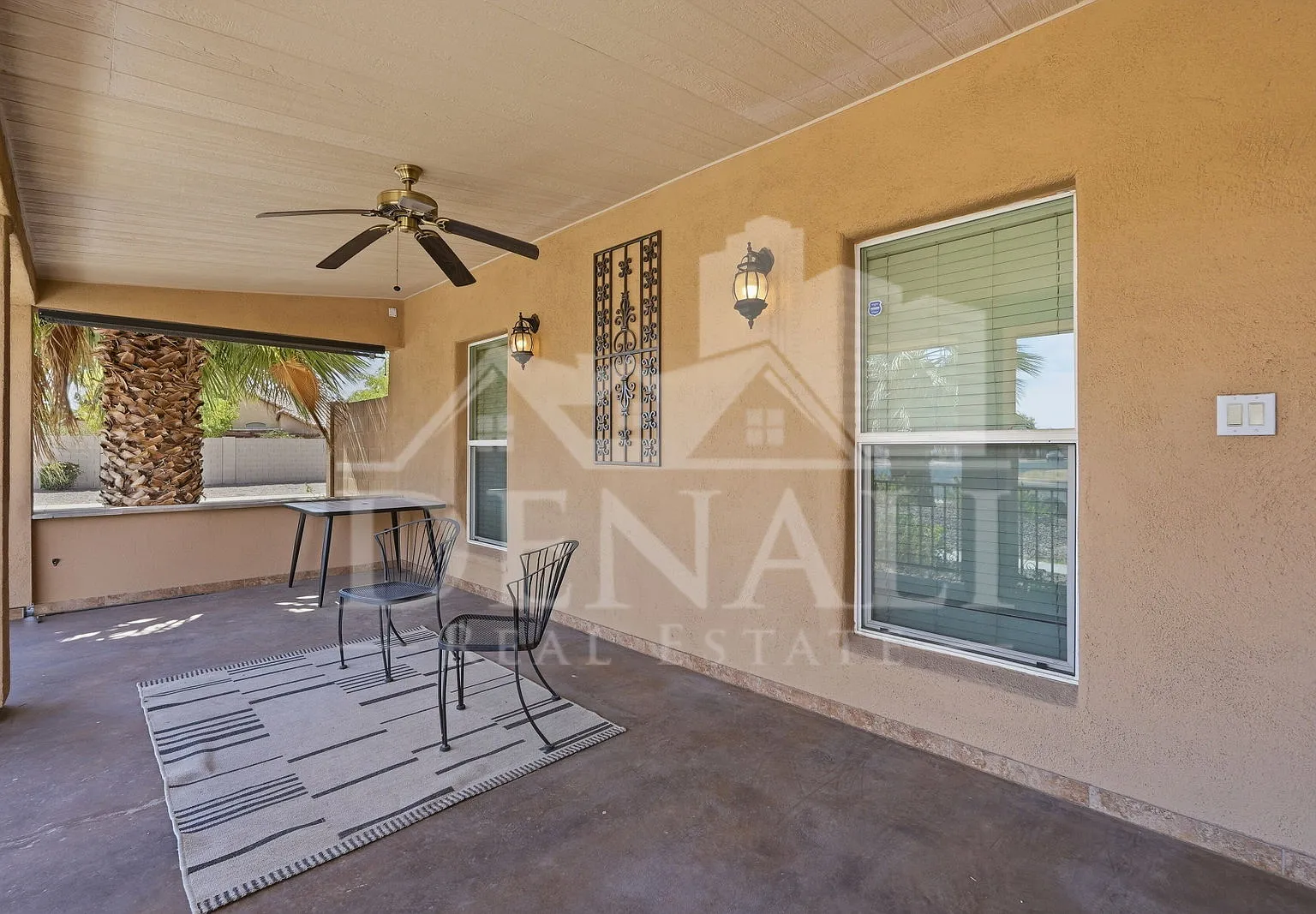 4 bed, 2.0 bath, 1584 sqft, $2,395 — Photo 3