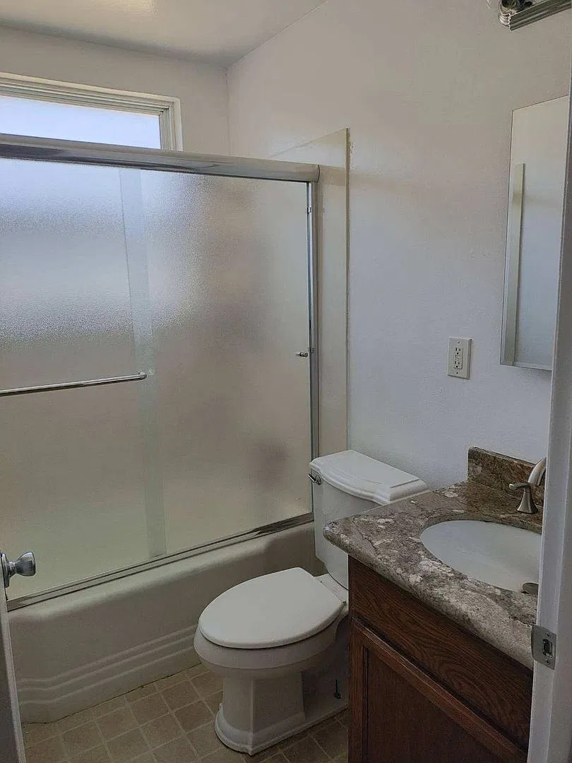 Give us a call ! — Photo 2