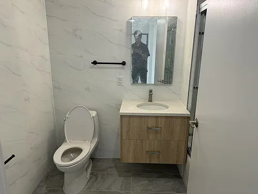 Rented by Tru International Realty Corp | media 4