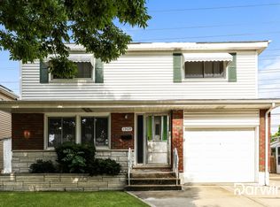 13429 S Mackinaw Ave, Chicago, IL 60633