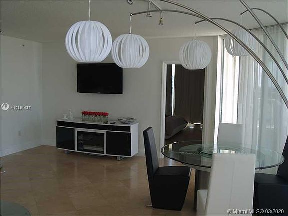 3rd image of 16699 Collins Ave APT 1807