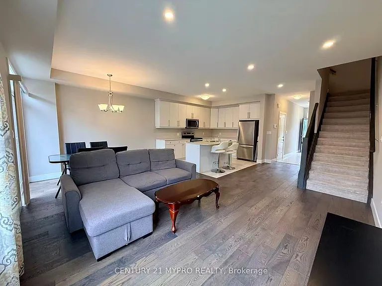 1375 Whetherfield St #22 — Photo 4