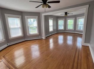 192 Washington Ave #2, Providence, RI 02905