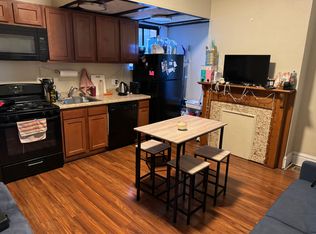 327 Atwood St APT 2, Pittsburgh, PA 15213