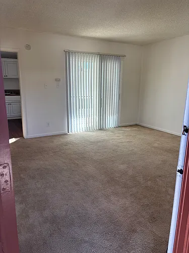 760 Earlham St #8 Photo 1