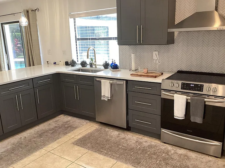 10496 Augusta Ct — Photo 20