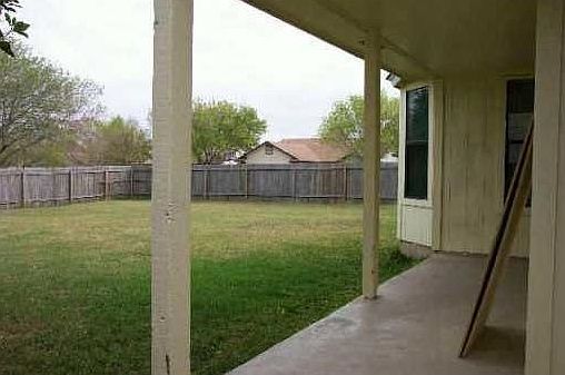 2nd image of 1100 Pitcairn Dr