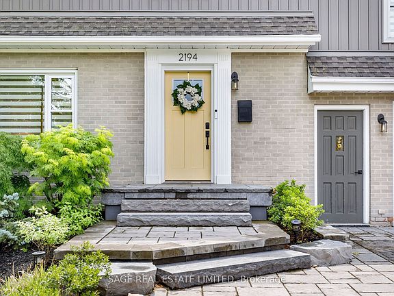 2nd image of 2194 Yorkshire Cres