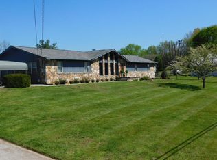 547 Offutt Rd, Clinton, TN 37716