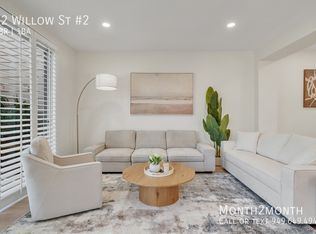 92 Willow St APT 2, Cambridge, MA 02141