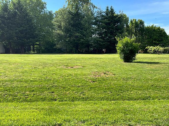 2nd image of 153 Countryside Dr