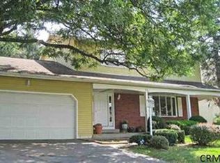 45 Joy Dr, Loudonville, NY 12211