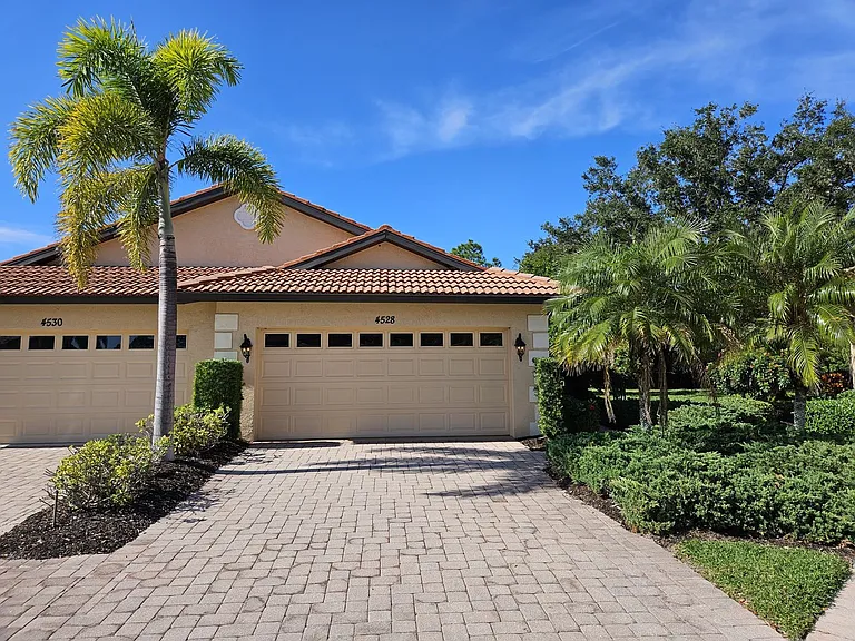 4528 Cancello Grande Ave — Photo 1