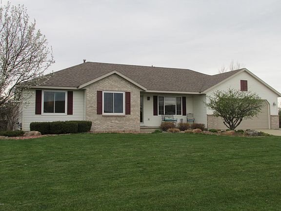 2nd image of 1829 Cooke Farms Dr