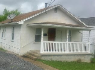 107 Spring St, Beckley, WV 25801