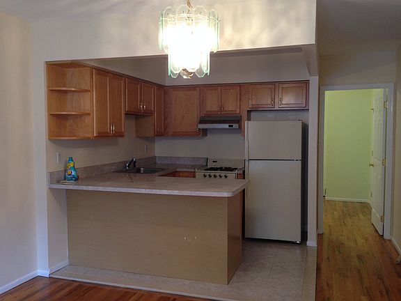 2nd image of 13538 Coolidge Avenue # Fl 1ST