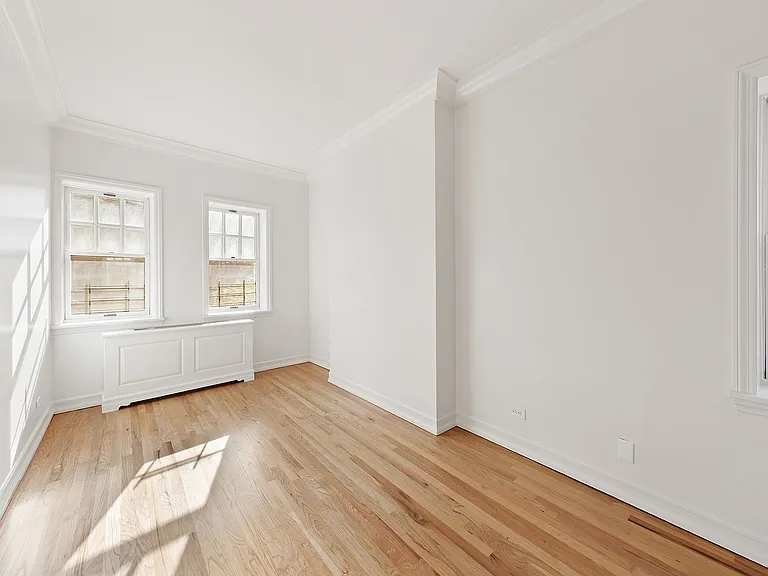 687 Greenwich St #1 — Photo 12