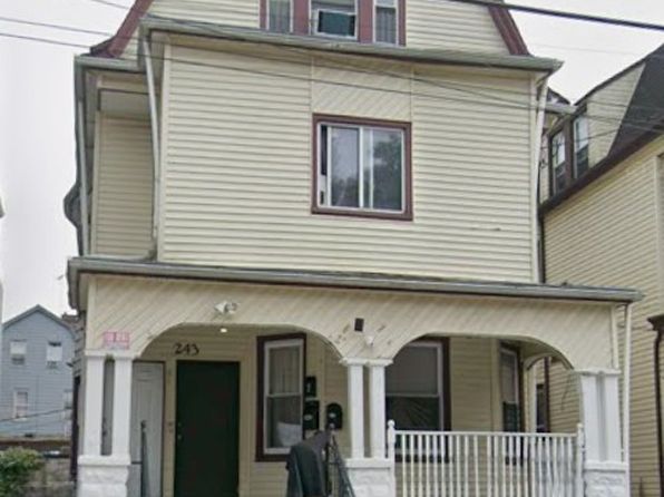 243 N 11th St #1F